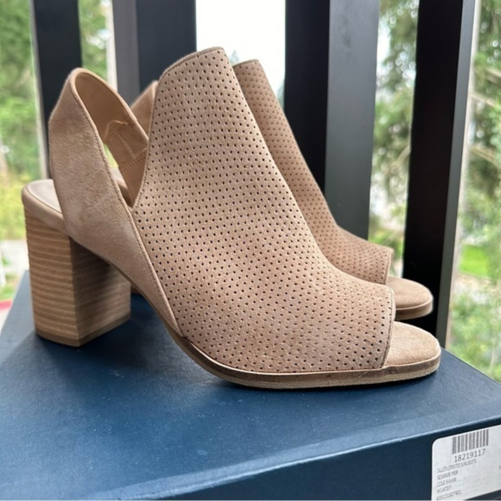 Cole Haan Callista OT Sling Sesame tan Perforated Suede NIB Sz 9.5
